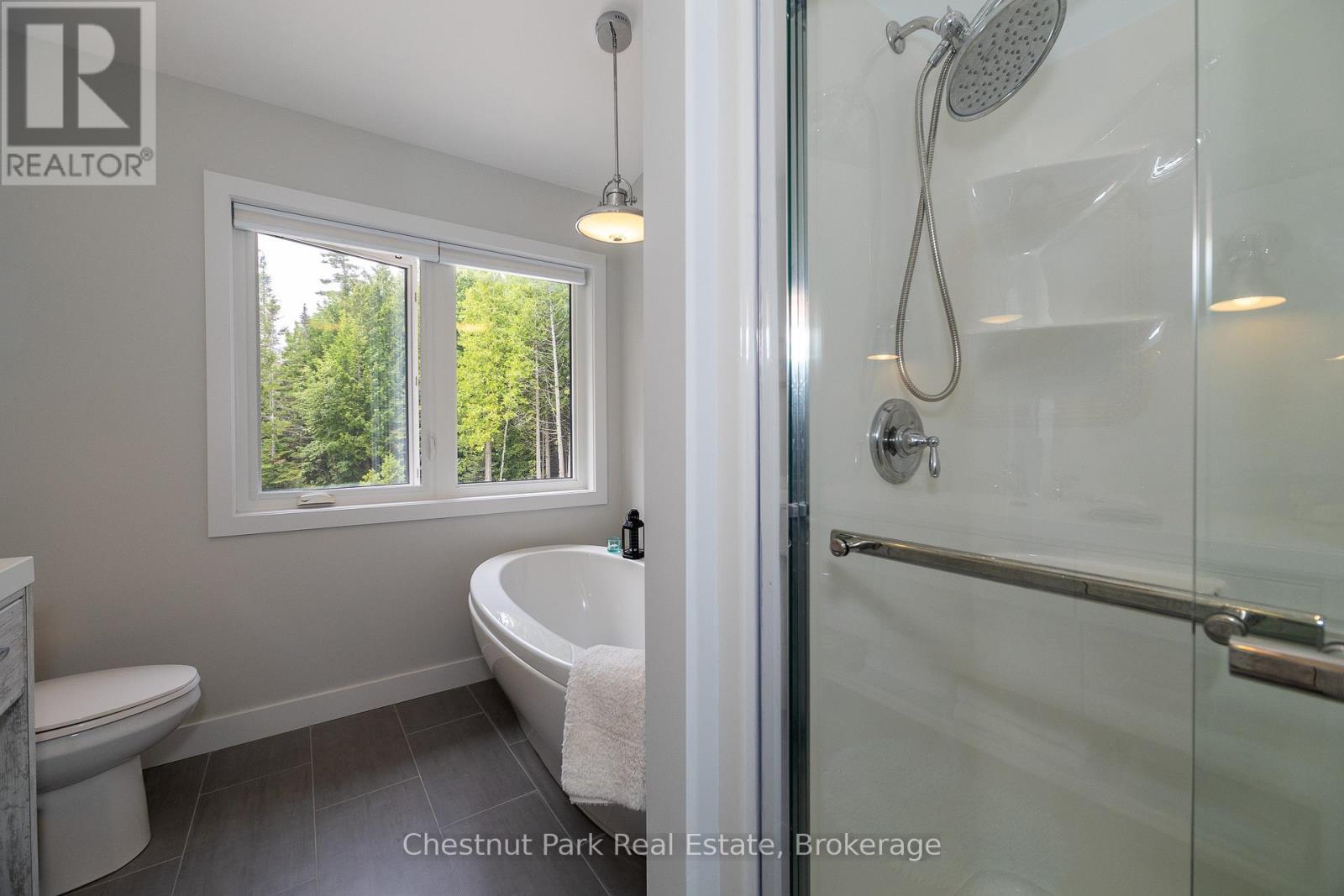422 Dorcas Bay Road, Northern Bruce Peninsula, Ontario  N0H 2R0 - Photo 28 - X12018924