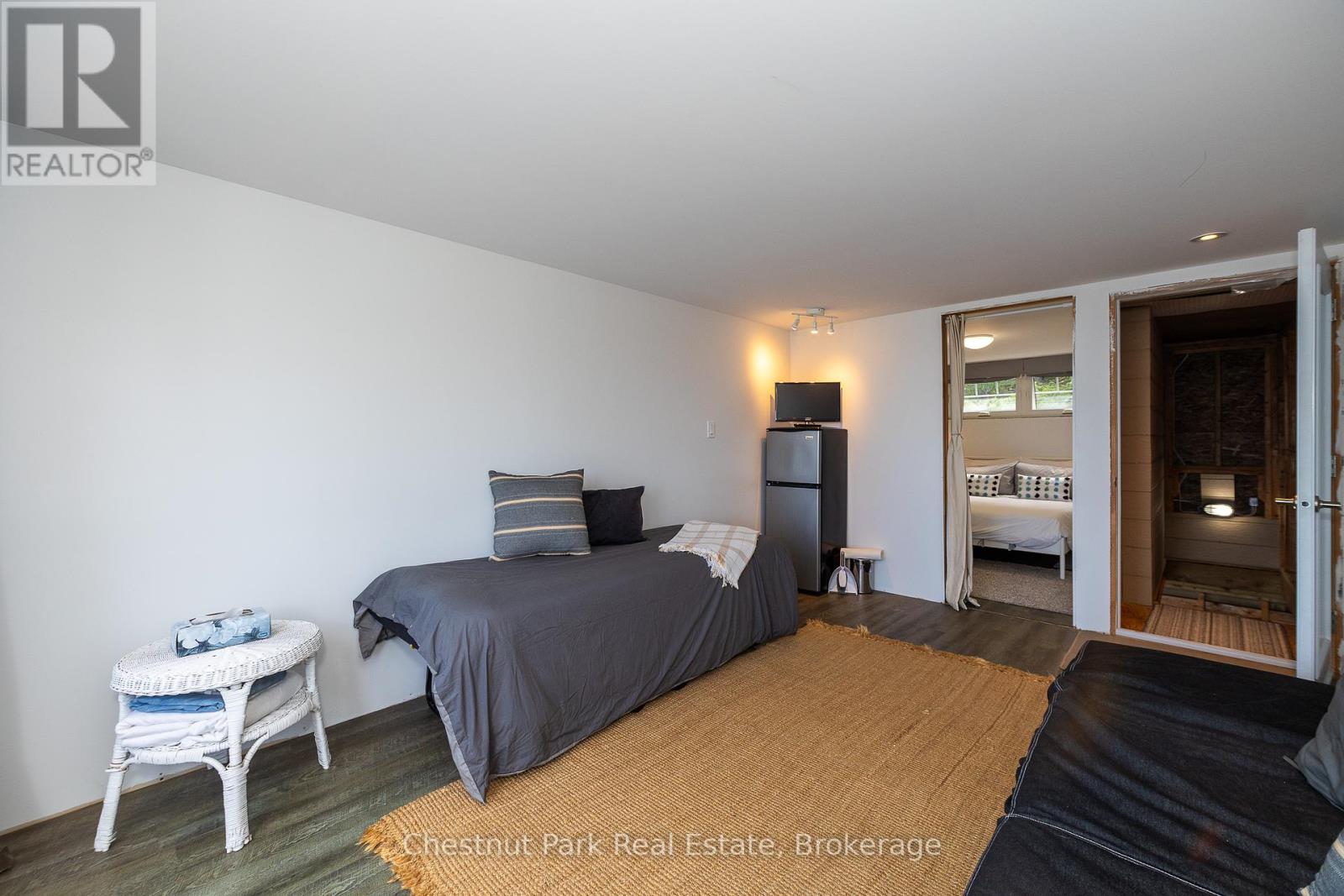 422 Dorcas Bay Road, Northern Bruce Peninsula, Ontario  N0H 2R0 - Photo 31 - X12018924