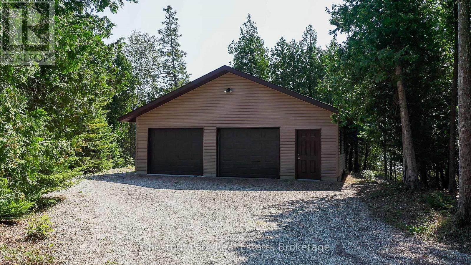 79 Howard Bowman Drive, Northern Bruce Peninsula, Ontario  N0H 2R0 - Photo 29 - X12018947