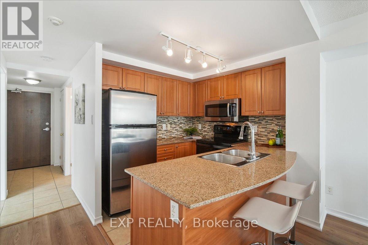 Property at 706 - 9 GEORGE STREET N image 4