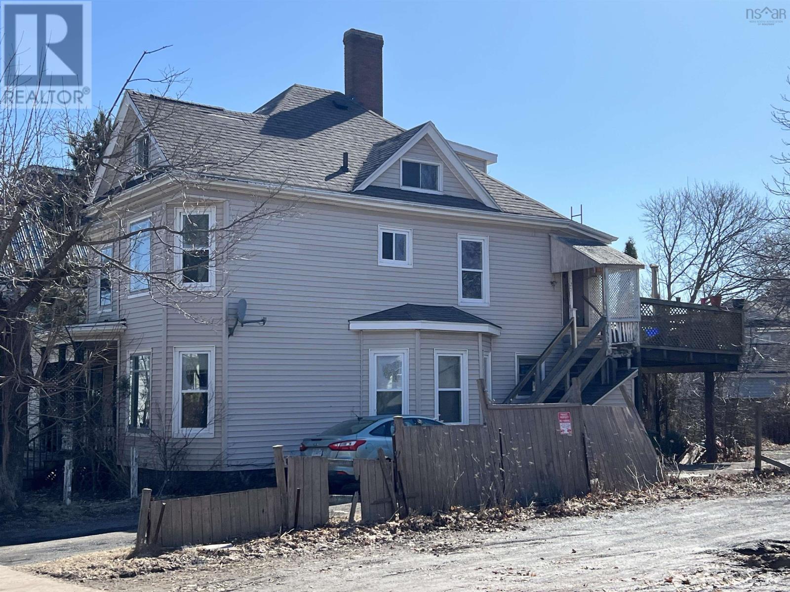 27 Acadia Avenue, Stellarton, Nova Scotia  B0K 1S0 - Photo 2 - 202504888