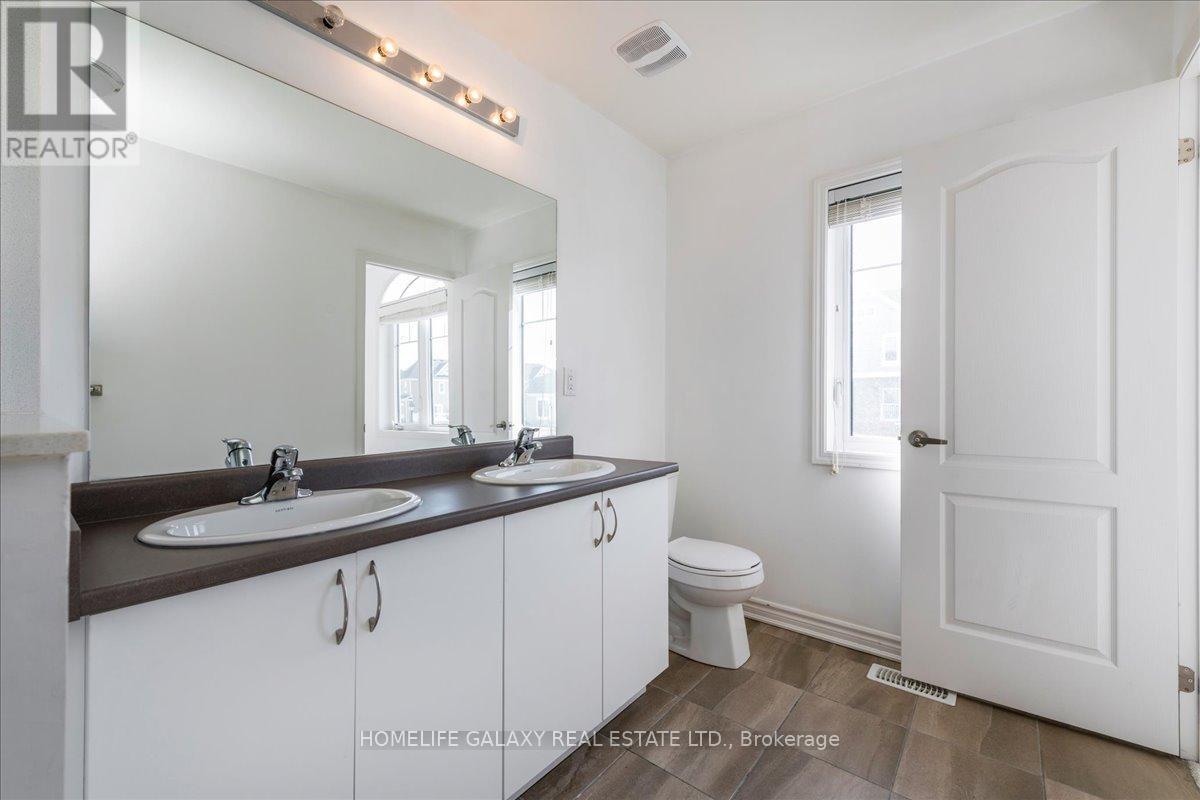 13 Hills Thistle Drive, Wasaga Beach, Ontario  L9Z 0J2 - Photo 17 - S11962210