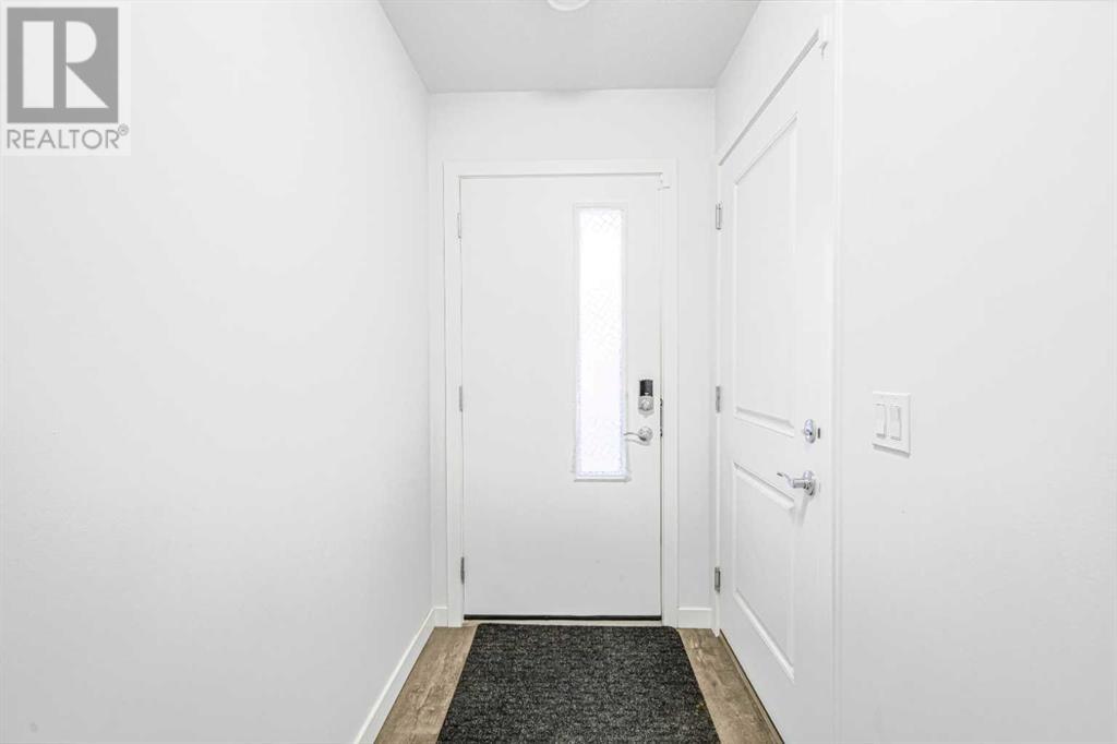826 Belmont Drive Sw, Calgary, Alberta  T2X 4A6 - Photo 4 - A2188338