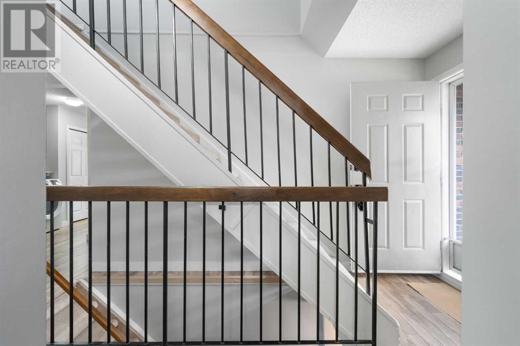 27 Falwood Place Ne, Calgary, Alberta  T3J 1B4 - Photo 9 - A2198985