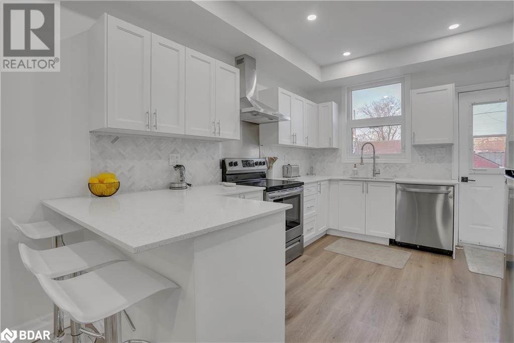130 Mulock Avenue, Toronto, Ontario  M6N 3C6 - Photo 6 - 40706377
