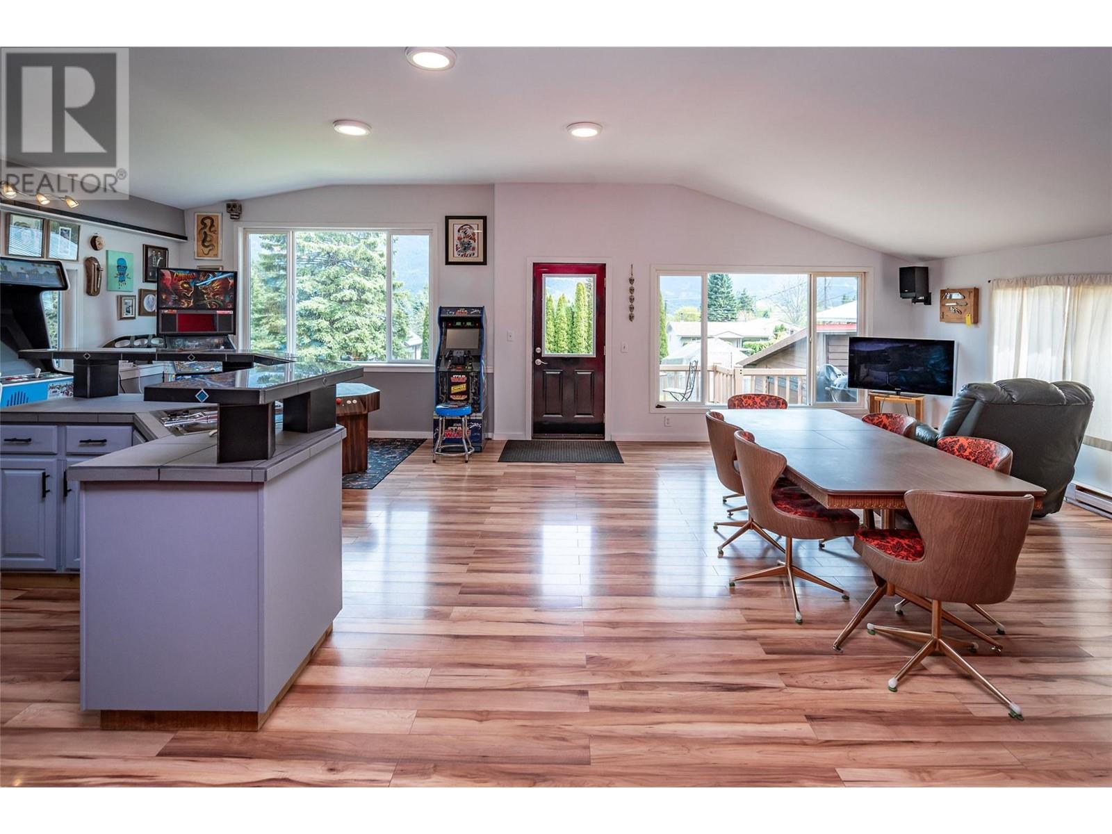 127 8th North Street, Kaslo, British Columbia  V0G 1M0 - Photo 15 - 10337497