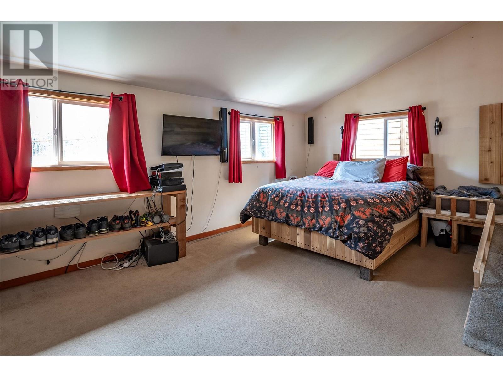 127 8th North Street, Kaslo, British Columbia  V0G 1M0 - Photo 16 - 10337497