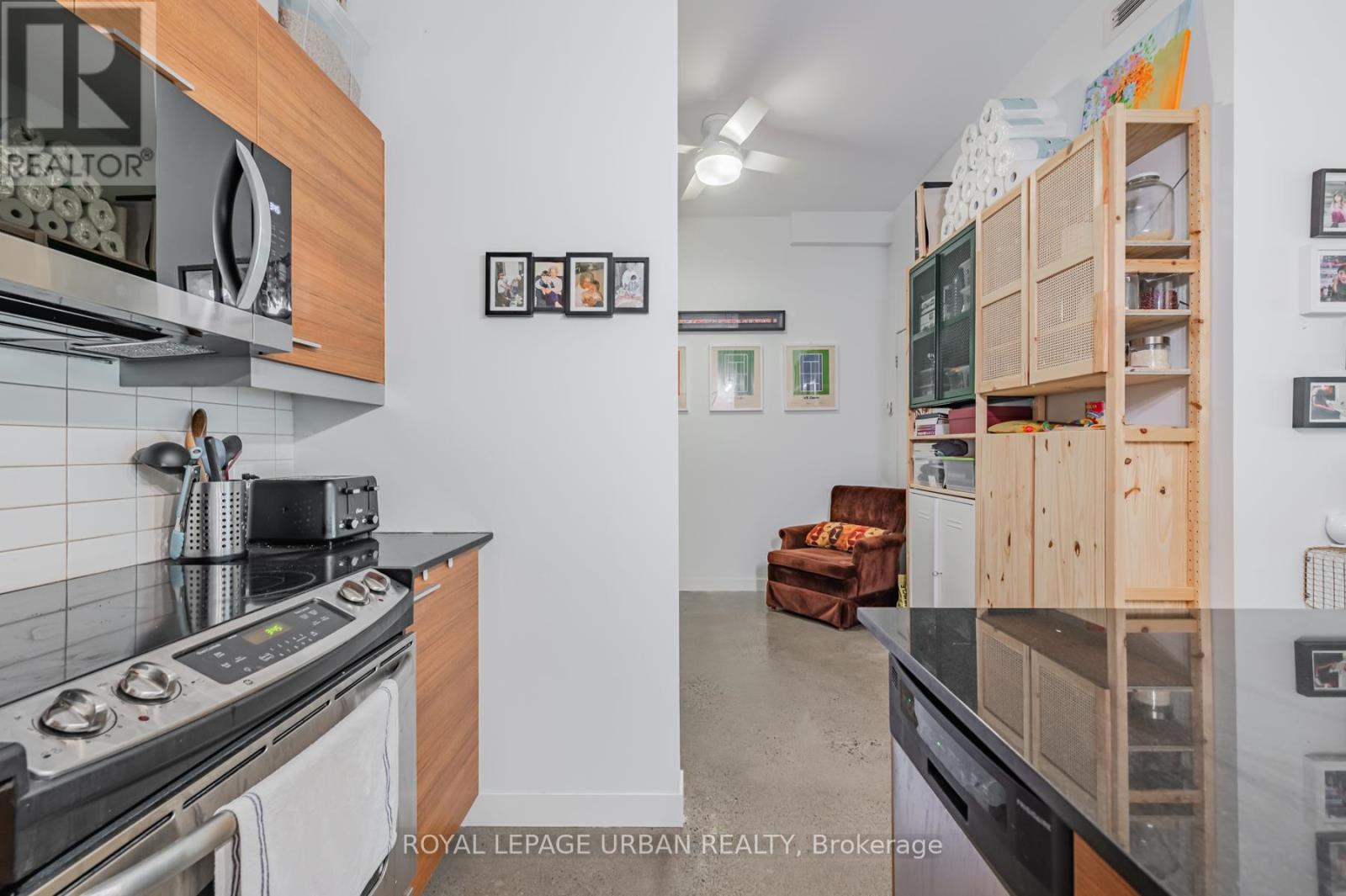 209 - 569 King Street E, Toronto, Ontario  M5A 1M5 - Photo 15 - C12019321