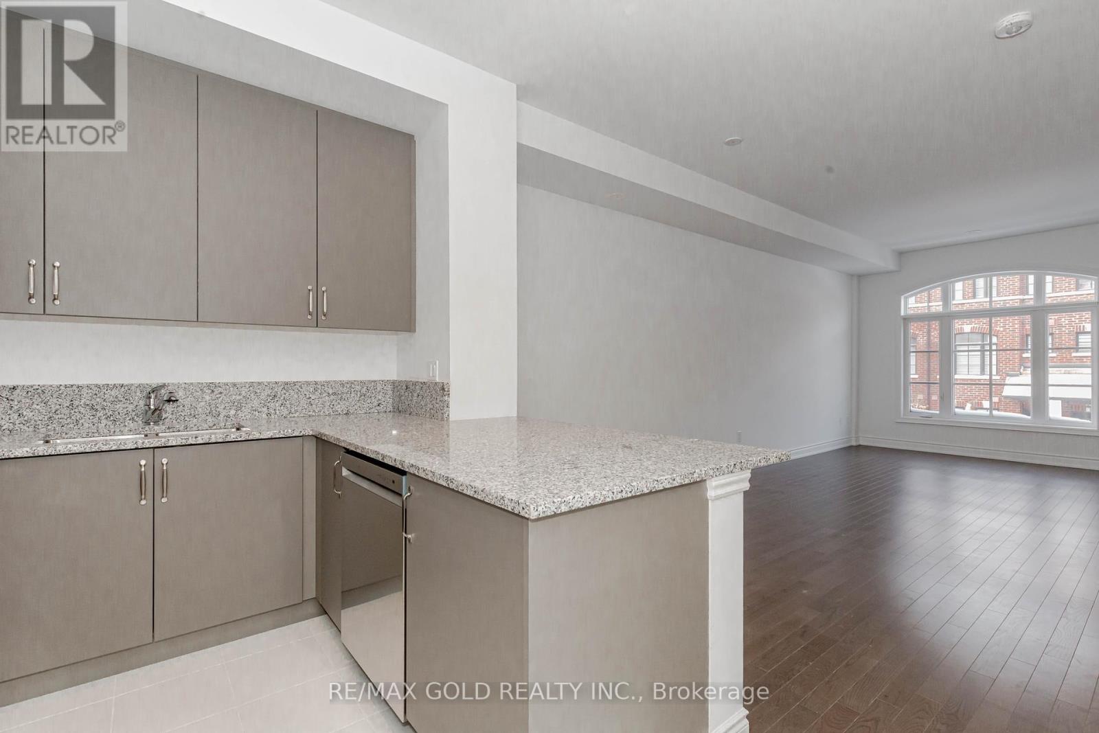 151 - 55 Lunar Crescent, Mississauga (Streetsville), Ontario  L5M 2R2 - Photo 26 - W12019376