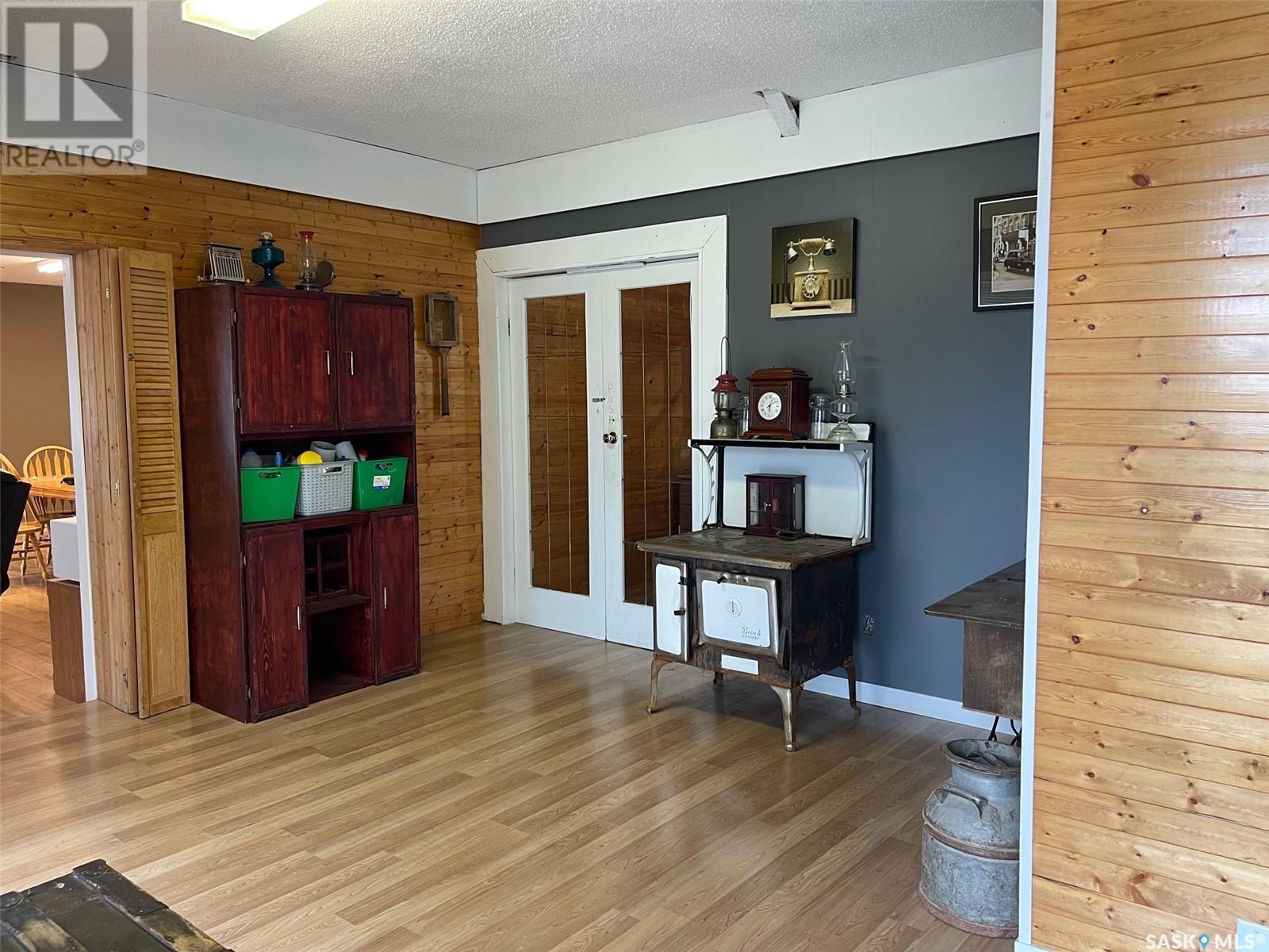 209 Pine Street, Chitek Lake, Saskatchewan  S0J 0L0 - Photo 8 - SK998709