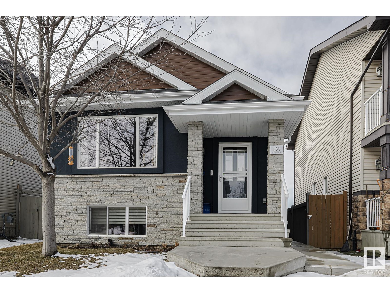 Property at 136 58 ST SW image 1