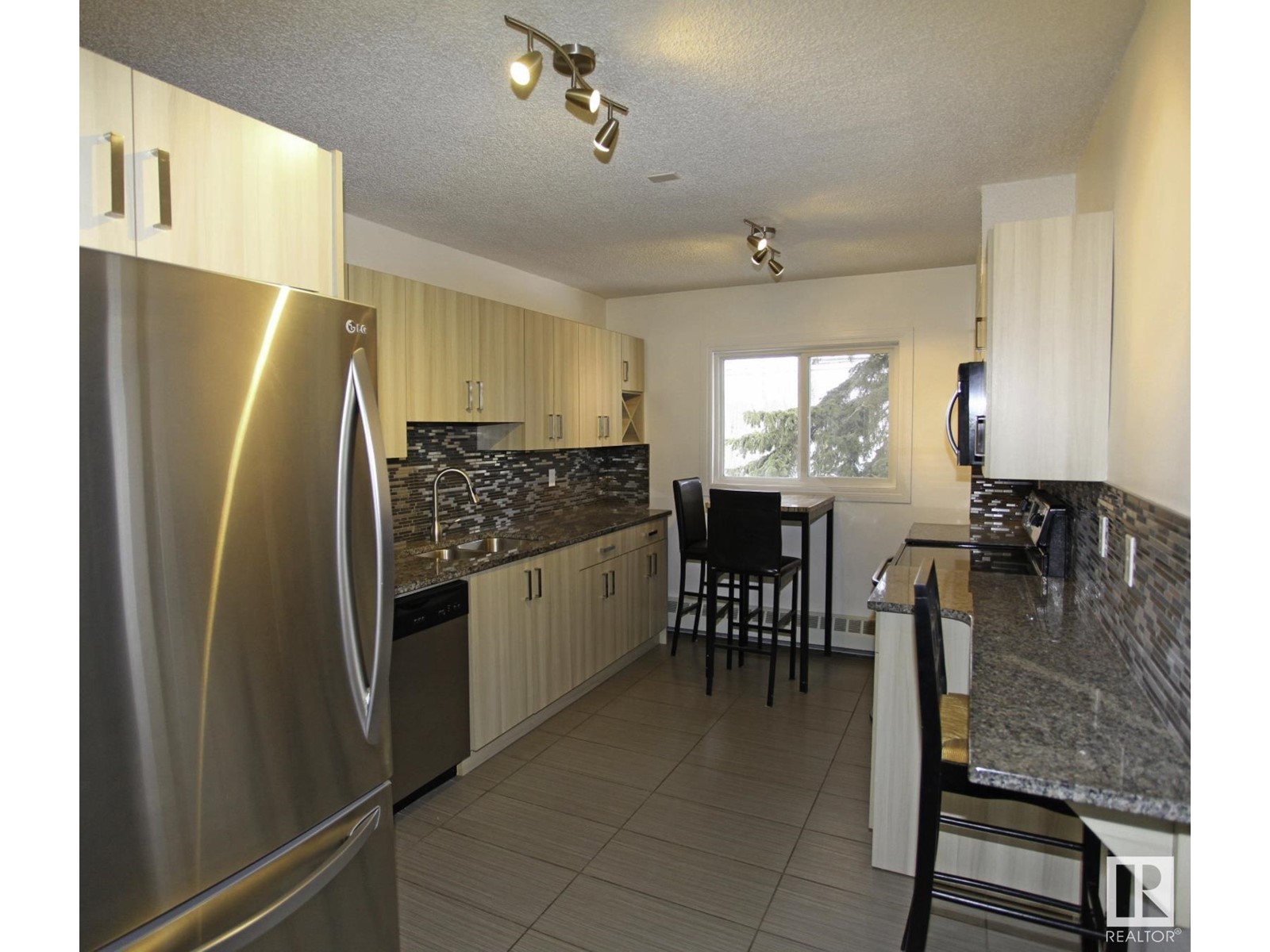 Property at #09 9630 82 NW image 1