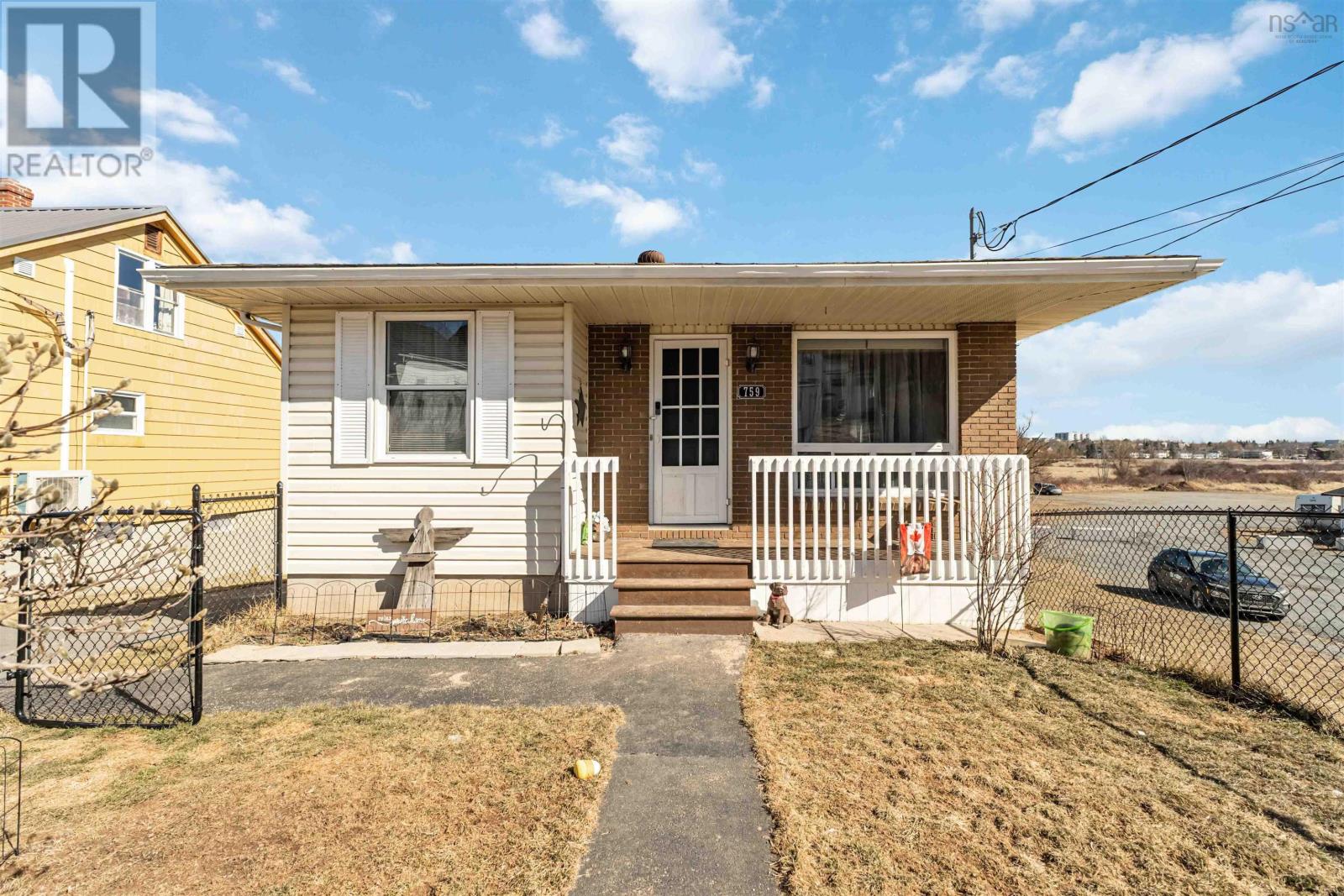 759 Obrien Street, Windsor, Nova Scotia  B0N 2T0 - Photo 2 - 202504897