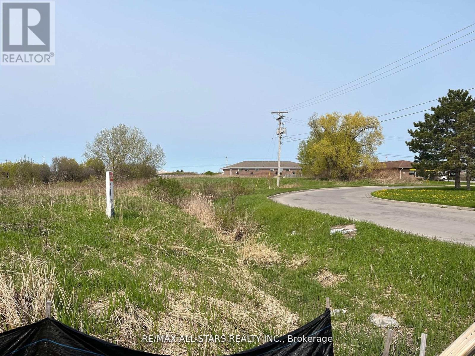 25 Commerce Road, Kawartha Lakes, Ontario  K9V 5Y3 - Photo 1 - X12019521