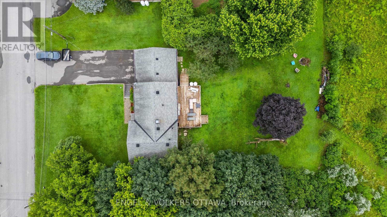 Property at 5 MURPHY COURT image 3