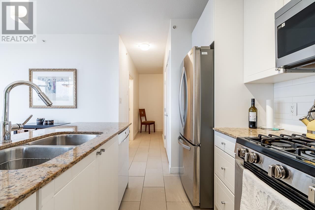 1102 280 Ross Drive, New Westminster, British Columbia  V3L 0C2 - Photo 12 - R2977715