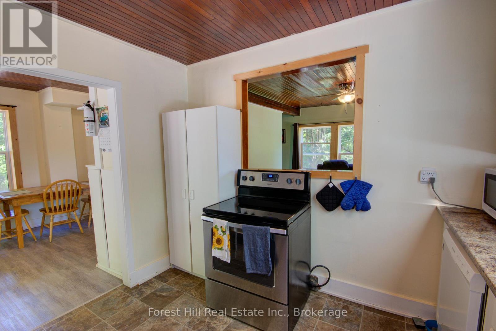 4061 Muskoka Rd 169 Road, Muskoka Lakes, Ontario  P0B 1J0 - Photo 12 - X12019409