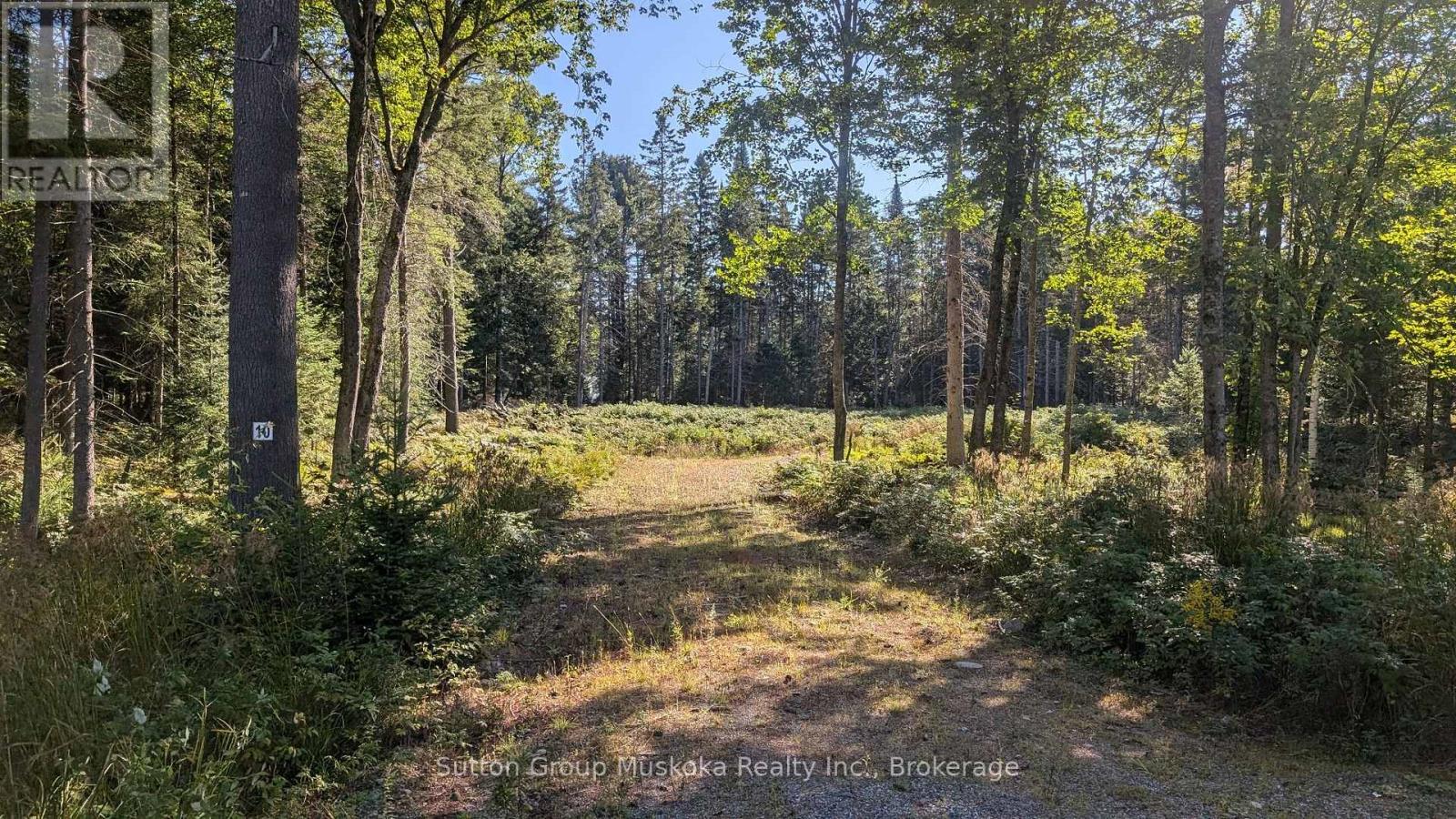 LOT 10 CRIMSON LANE, Huntsville, Ontario