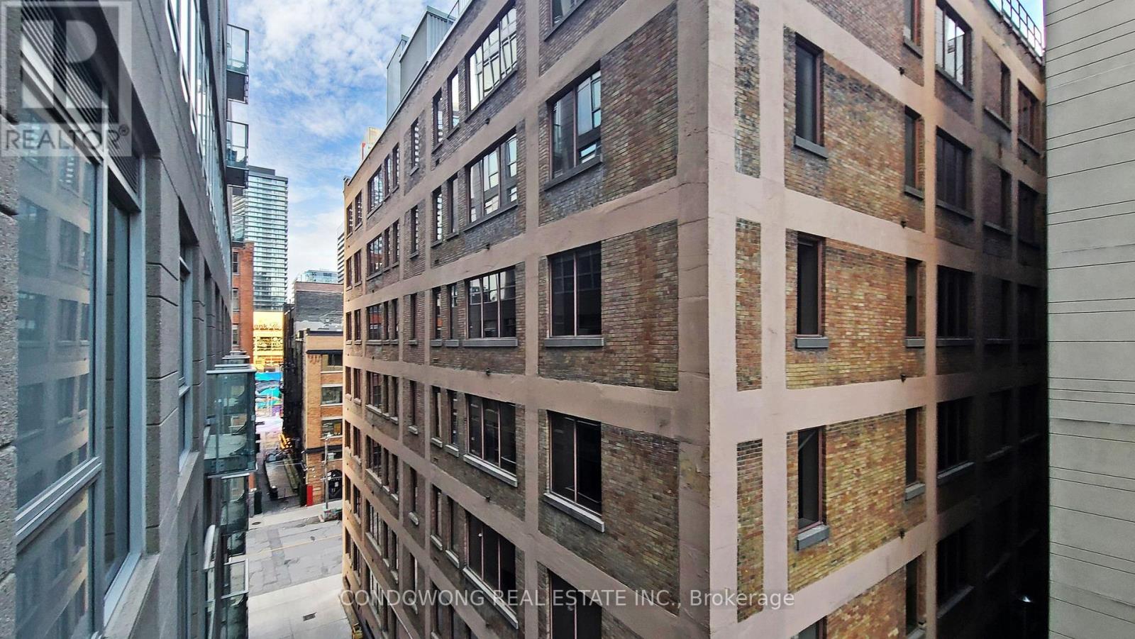 502 - 30 Nelson Street, Toronto, Ontario  M5V 0H5 - Photo 11 - C12019433