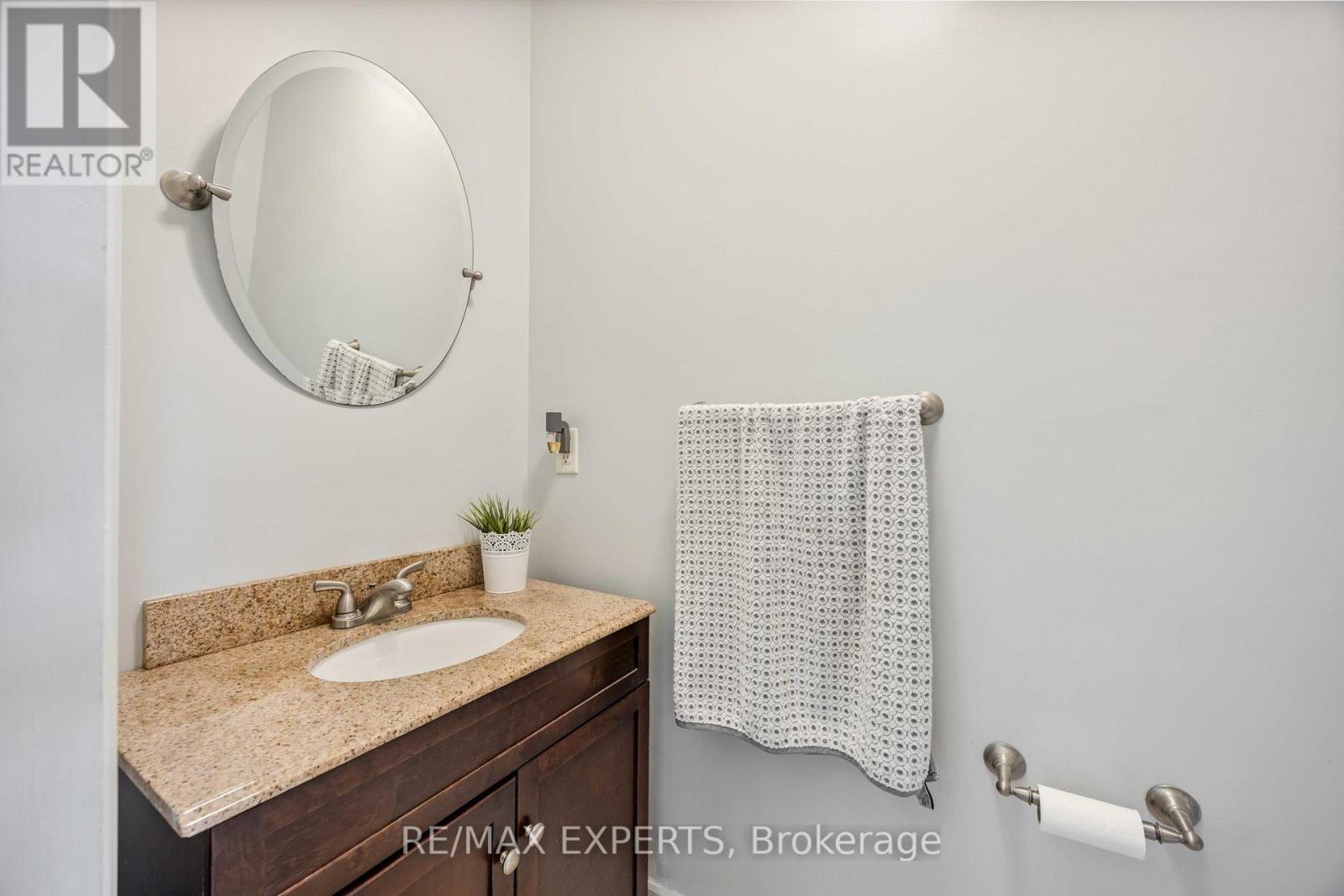Property at 81 HUMBER CRESCENT image 5