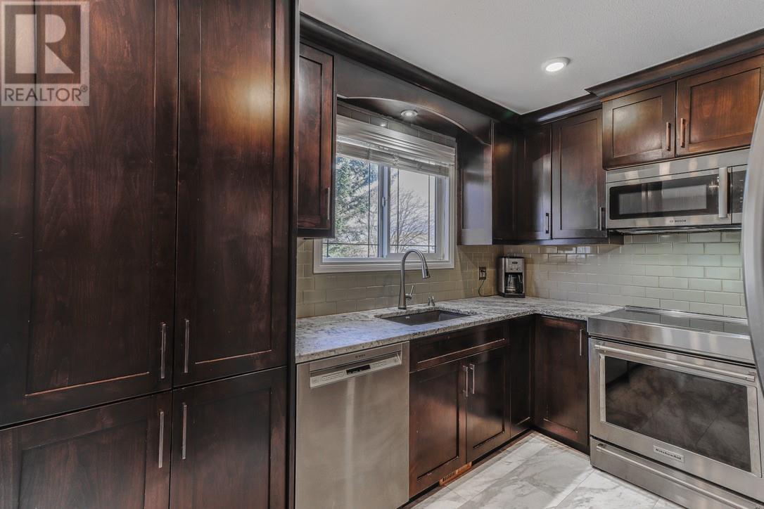 Property at 817 13th Street South Street image 3
