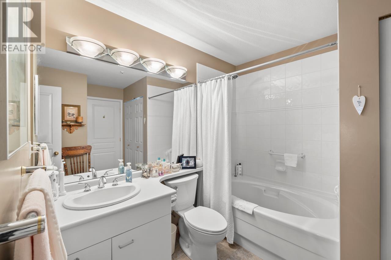 427 1252 Town Centre Boulevard, Coquitlam, British Columbia V3B 7R7 - Photo 16 - R2977742