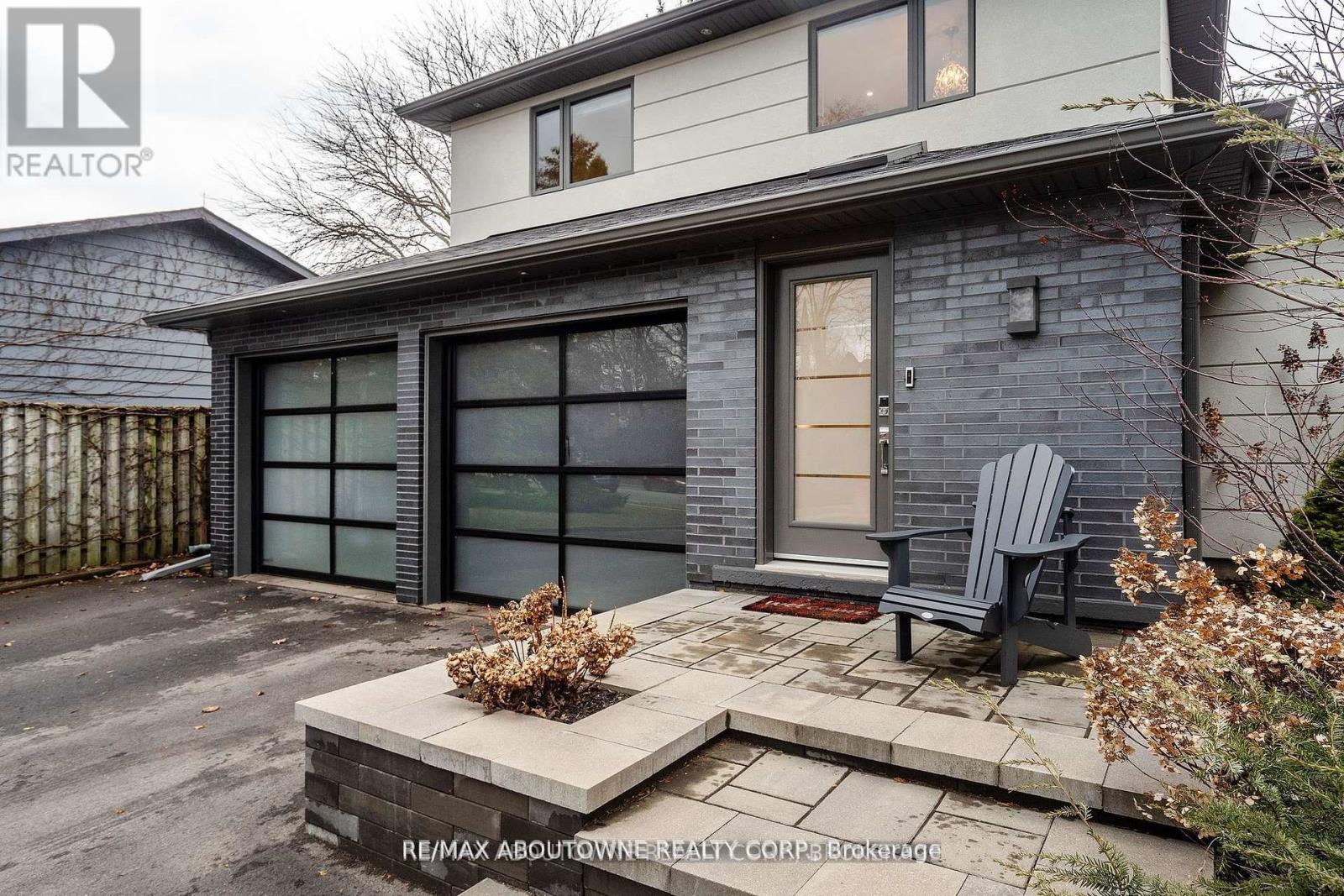 Property at 561 REBECCA STREET image 2
