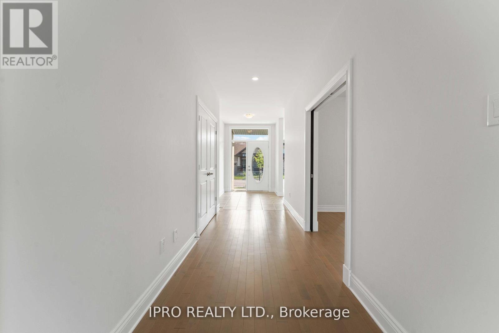 Property at 156 FINSBURY AVENUE image 5