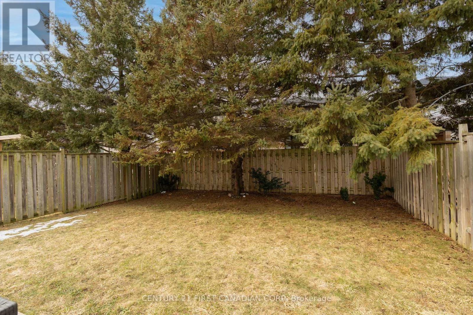 Photo 44 of 48 for 2067 Foxwood Avenue