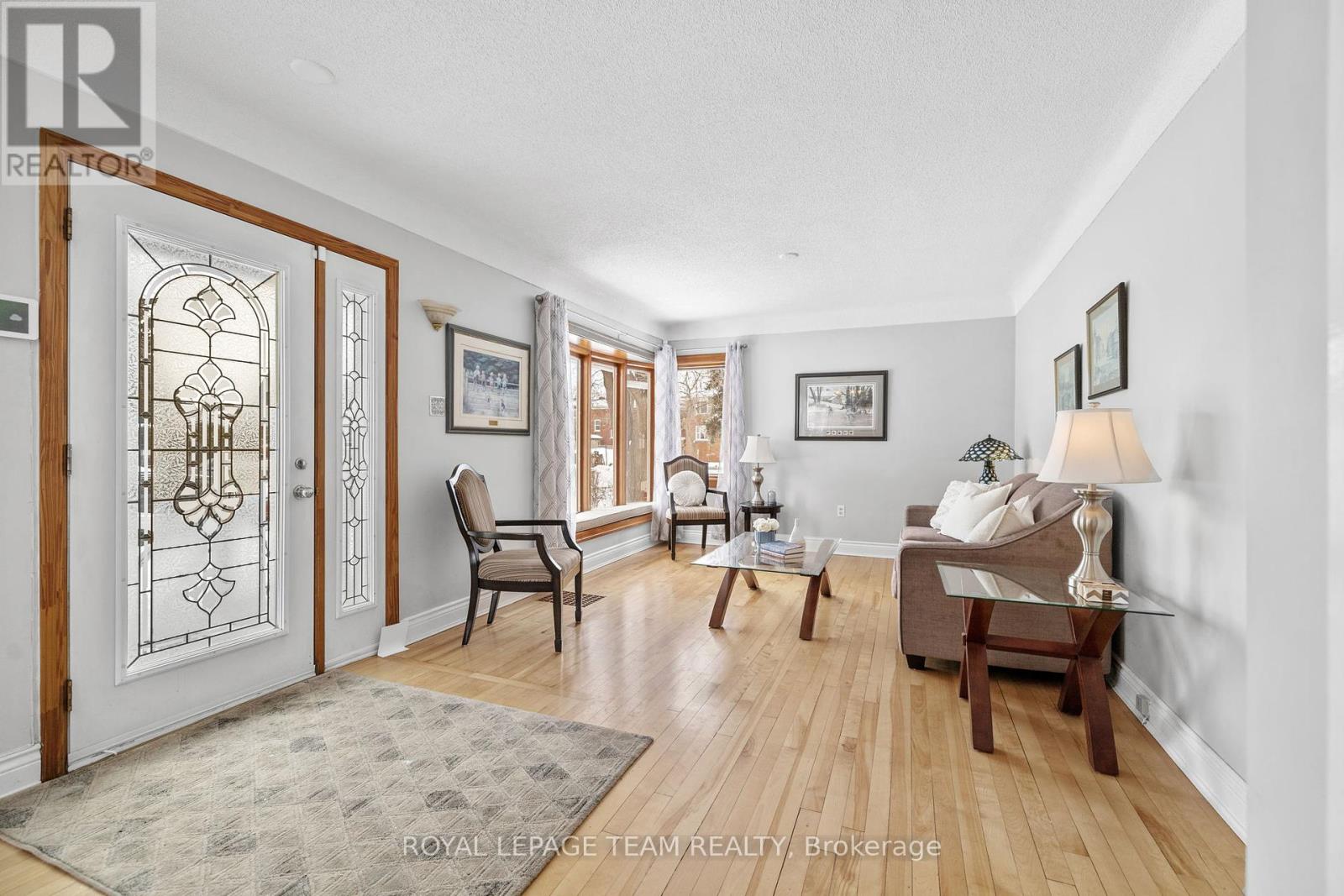 Property at 1357 THAMES STREET image 3