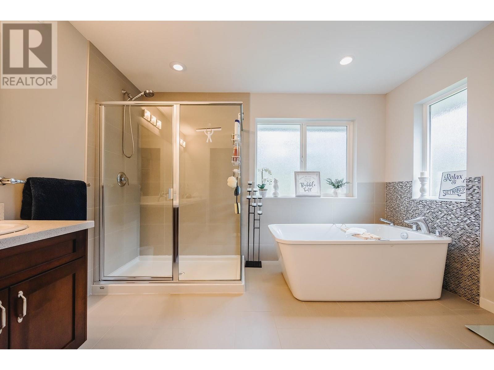 24409 113a Avenue, Maple Ridge, British Columbia  V2W 0H4 - Photo 21 - R2977513