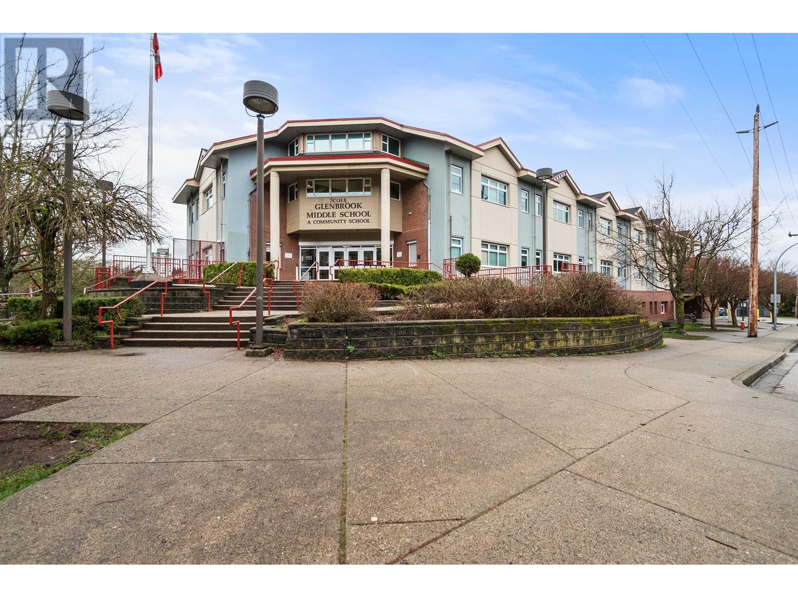 109 675 Park Crescent, New Westminster, British Columbia  V3L 5W4 - Photo 33 - R2977877