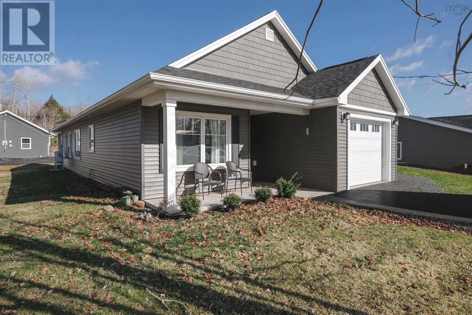 209 St Andrews Street, Stewiacke, Nova Scotia  B0N 2J0 - Photo 2 - 202504903