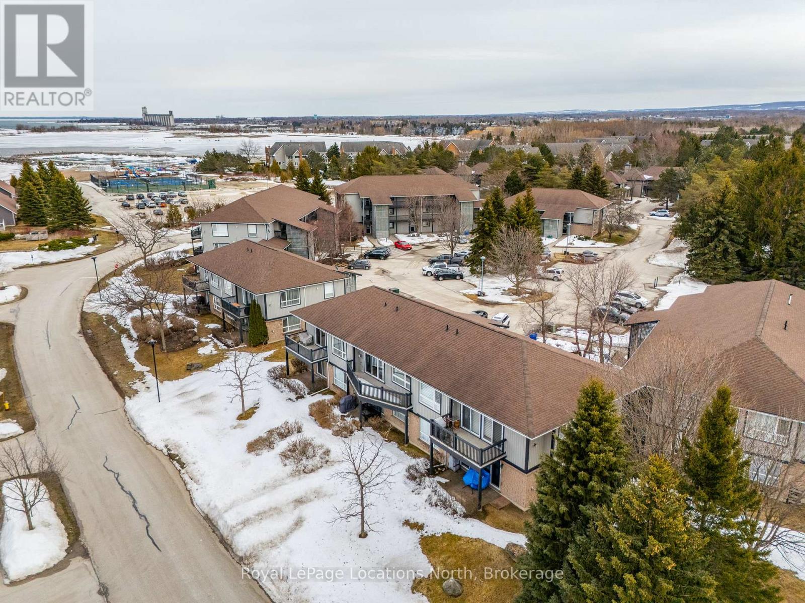 465 Mariners Way, Collingwood, Ontario  L9Y 5C7 - Photo 40 - S12019631