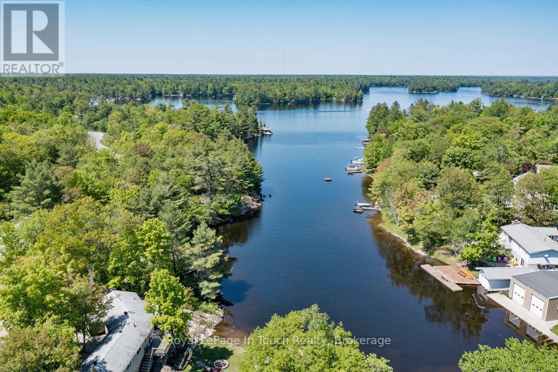 285 Crooked Bay Road, Georgian Bay, Ontario  L0K 1S0 - Photo 24 - X12019635
