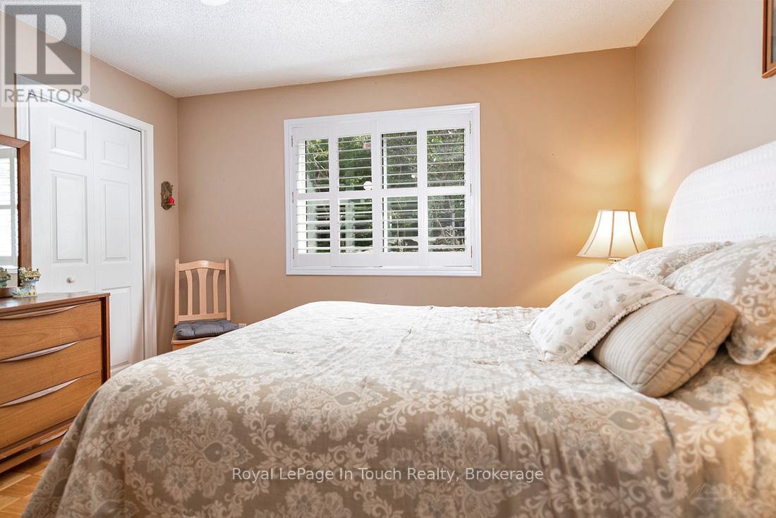 285 Crooked Bay Road, Georgian Bay, Ontario  L0K 1S0 - Photo 29 - X12019635