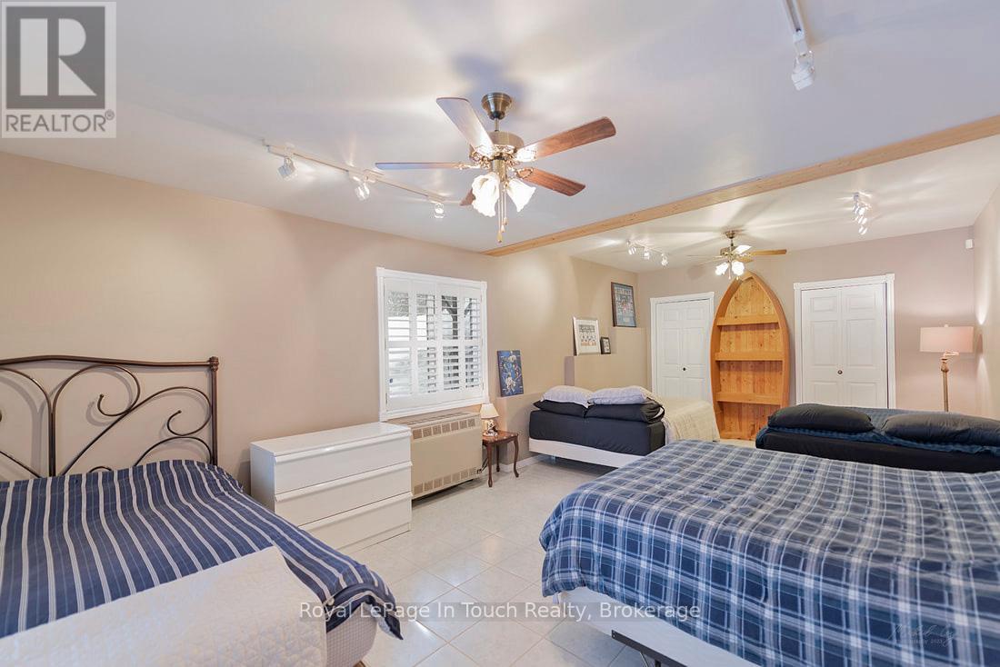 285 Crooked Bay Road, Georgian Bay, Ontario  L0K 1S0 - Photo 46 - X12019635