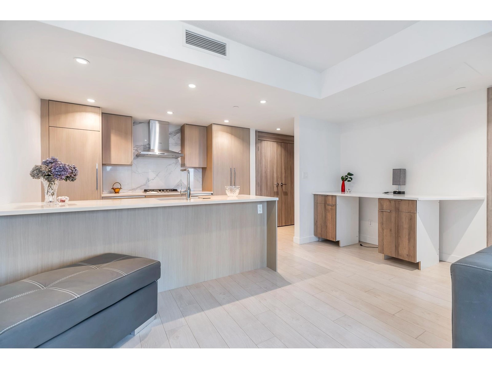 1805 9887 Whalley Boulevard, Surrey, British Columbia  V3T 0P4 - Photo 12 - R2976063