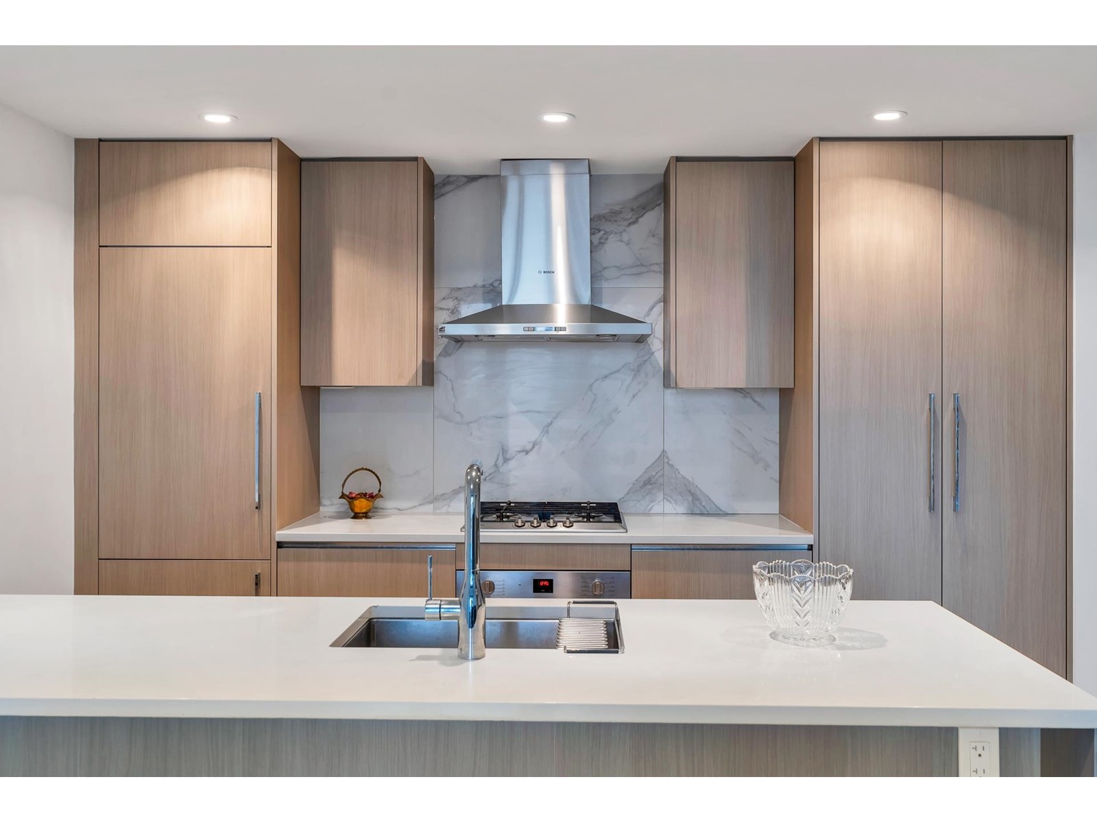 1805 9887 Whalley Boulevard, Surrey, British Columbia  V3T 0P4 - Photo 11 - R2976063