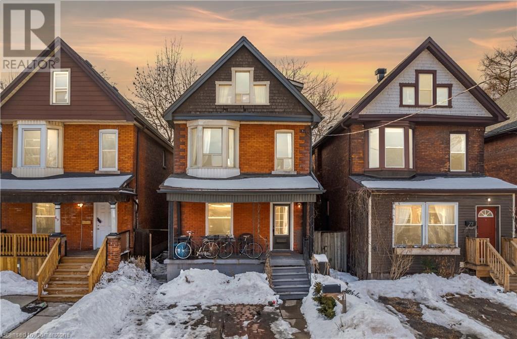 Property at 71 CLYDE Street image 2