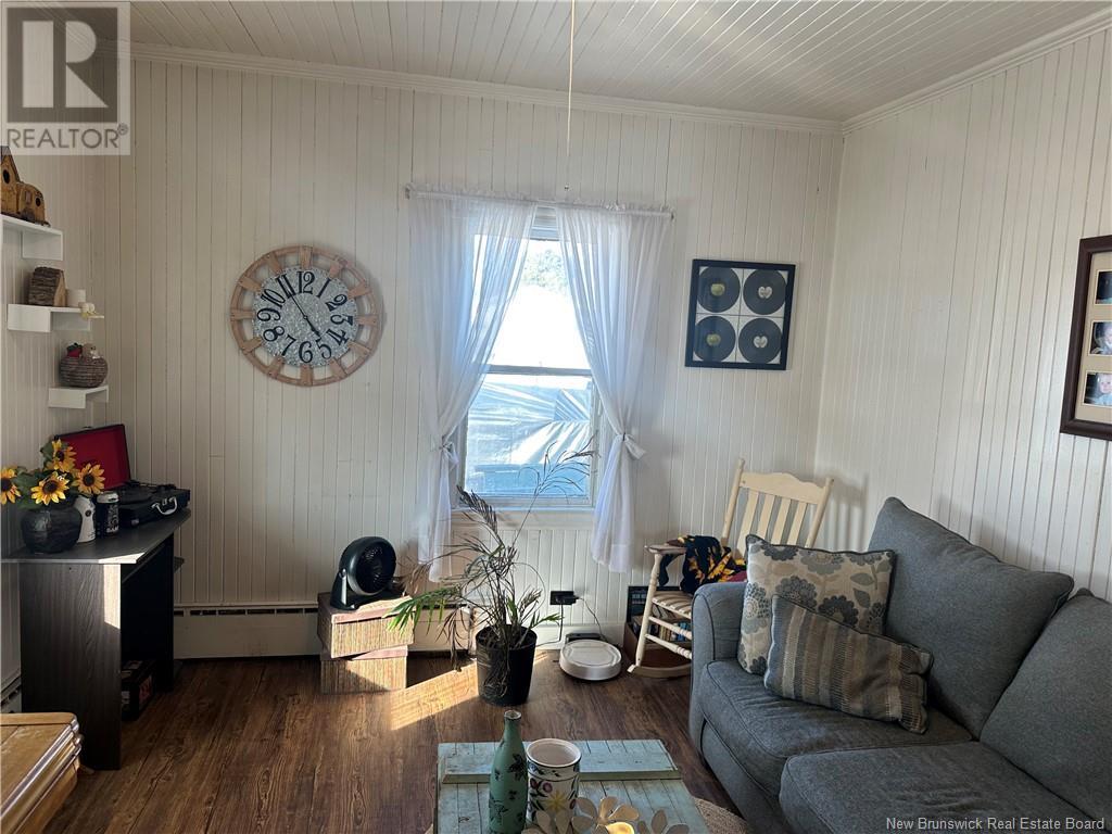 622 Everard H. Daigle Boulevard, Grand Falls, New Brunswick  E3Z 2R8 - Photo 12 - NB114038