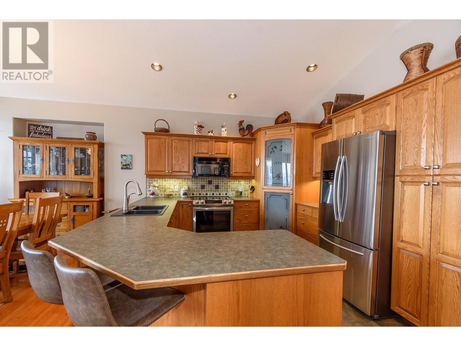 Property at 1244 Mt Fosthall Drive image 3