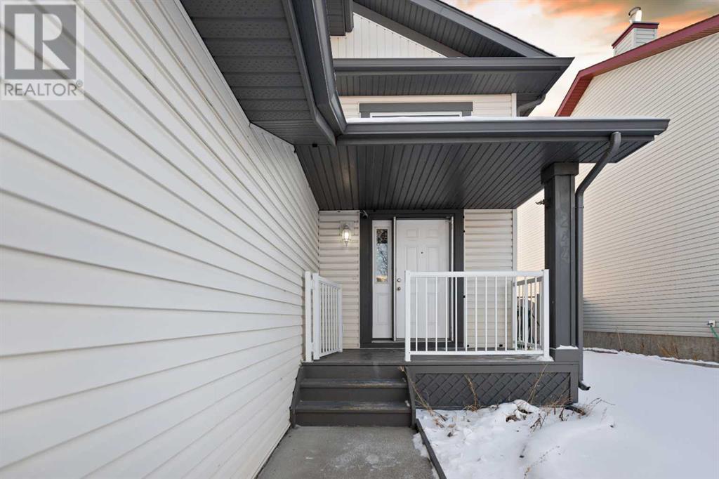 244 Windermere Drive, Chestermere, Alberta  T1X 1T6 - Photo 2 - A2195259