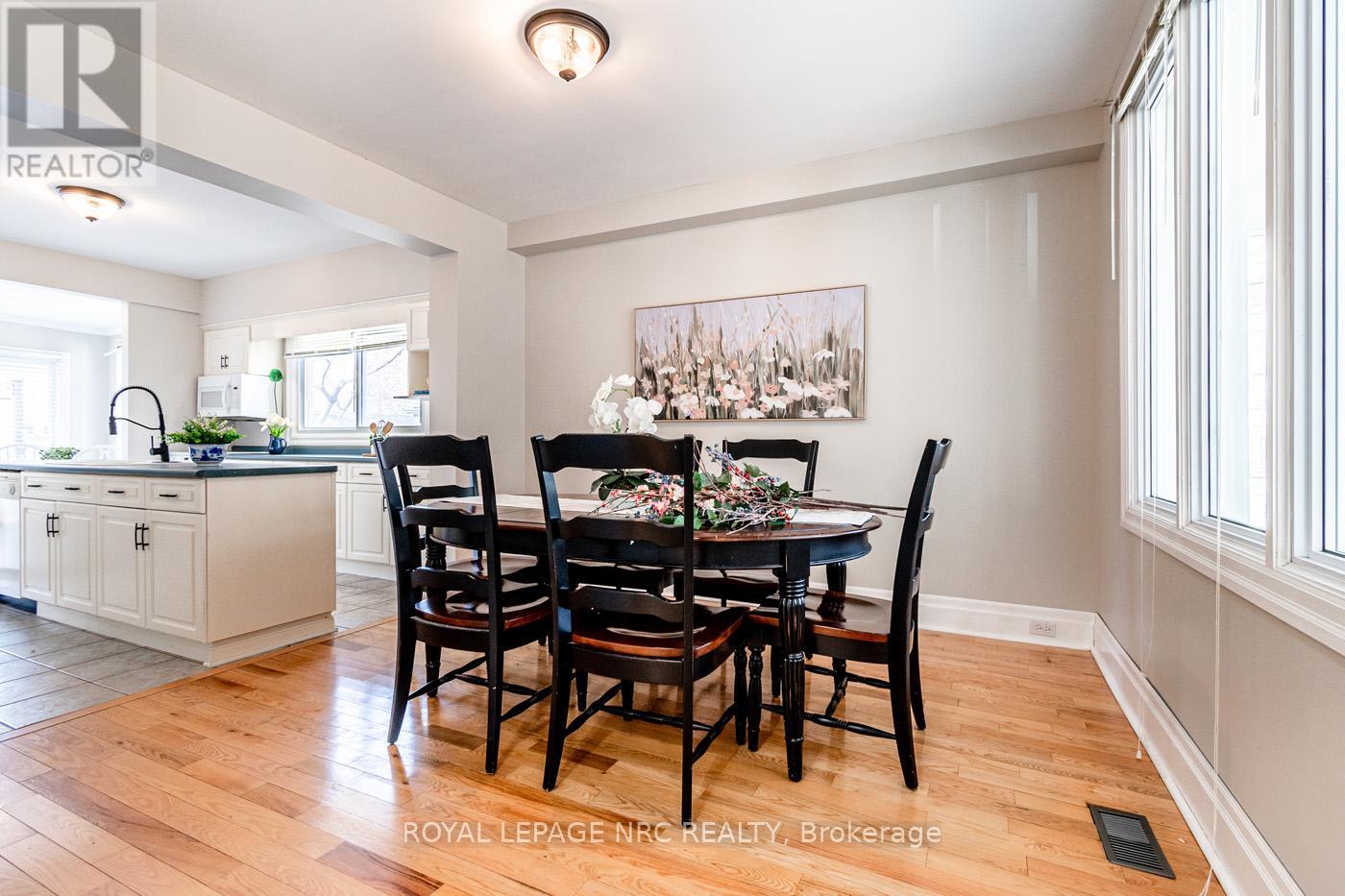 1548 Pelham Street, Pelham, Ontario  L0S 1E0 - Photo 15 - X12019749