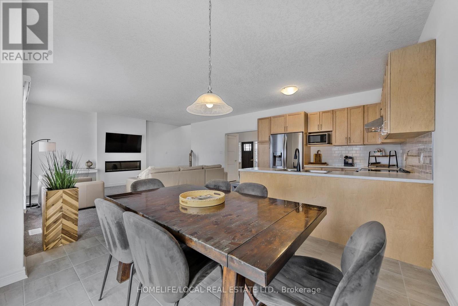 4 Rowland Street, Collingwood, Ontario  L9Y 5M4 - Photo 14 - S12019220