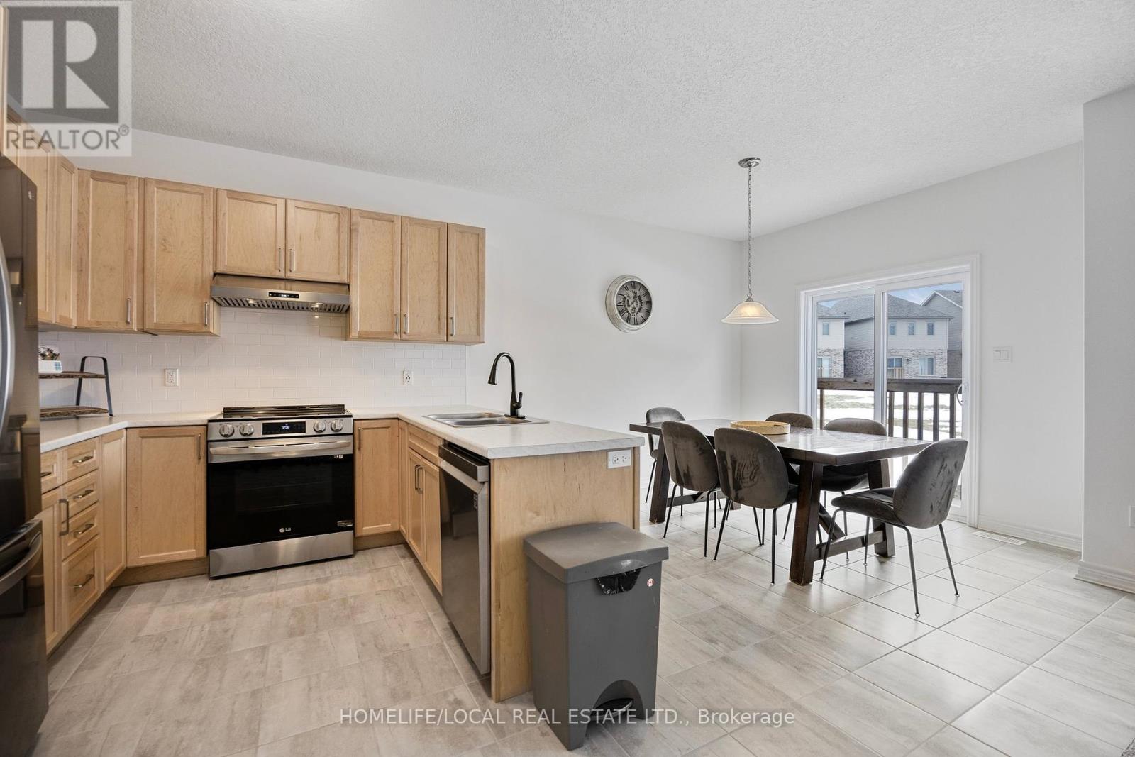 4 Rowland Street, Collingwood, Ontario  L9Y 5M4 - Photo 17 - S12019220