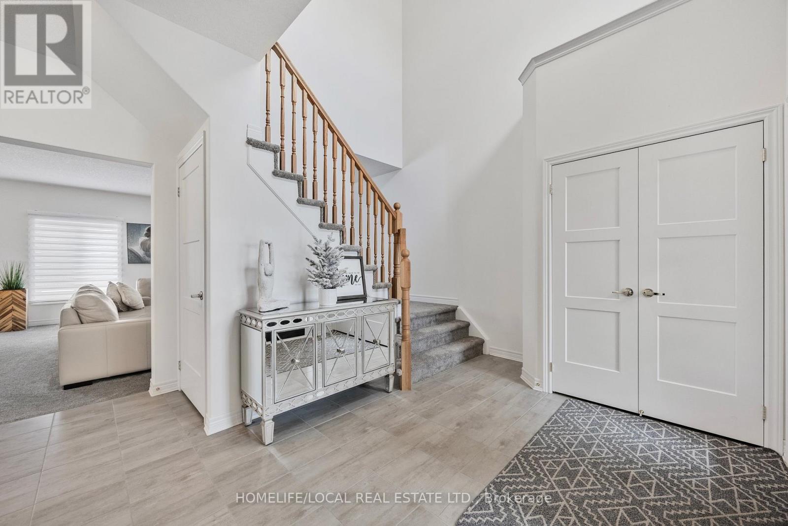 4 Rowland Street, Collingwood, Ontario  L9Y 5M4 - Photo 6 - S12019220