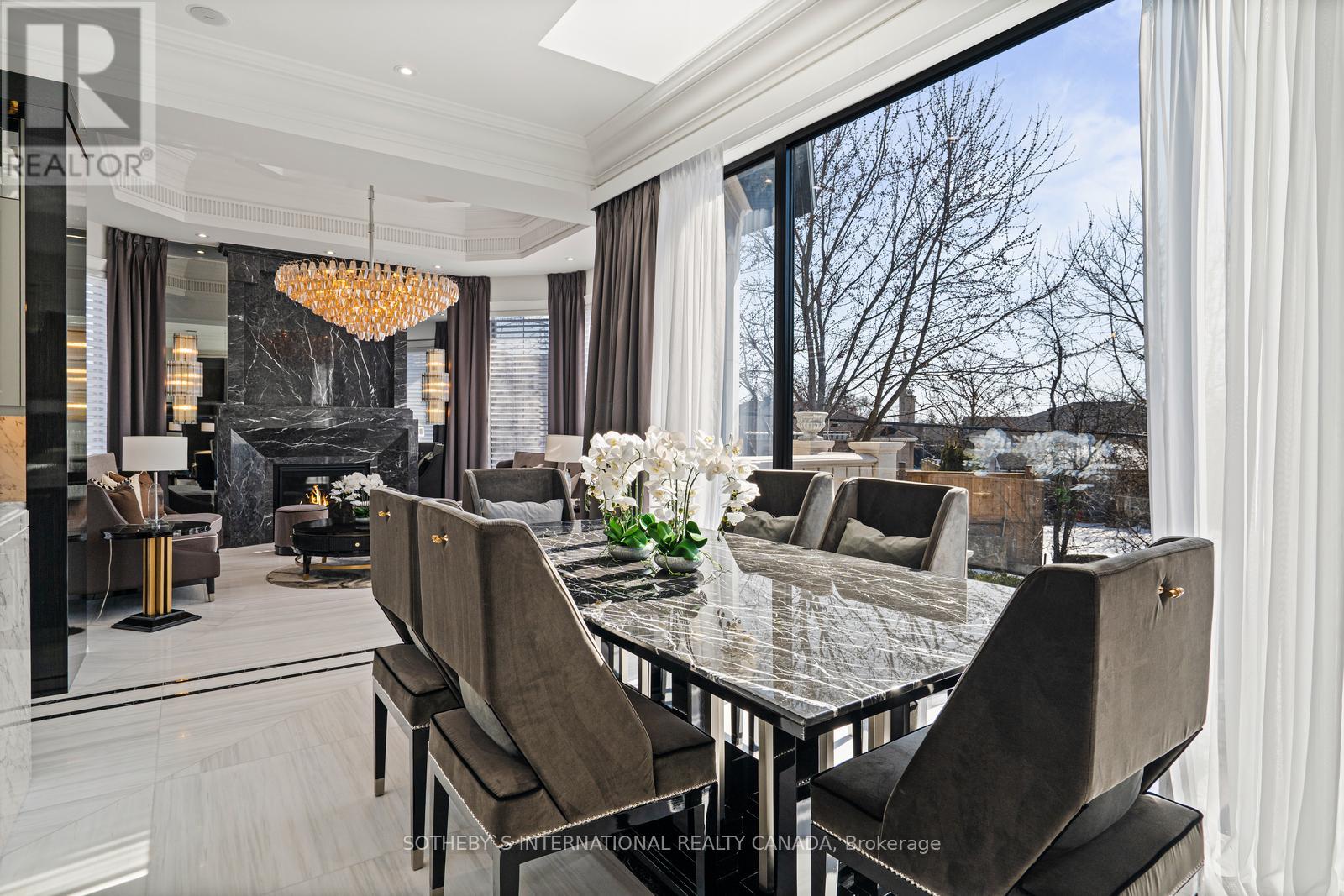 168 Oliver Place, Oakville, Ontario  L6H 1K8 - Photo 8 - W12015670