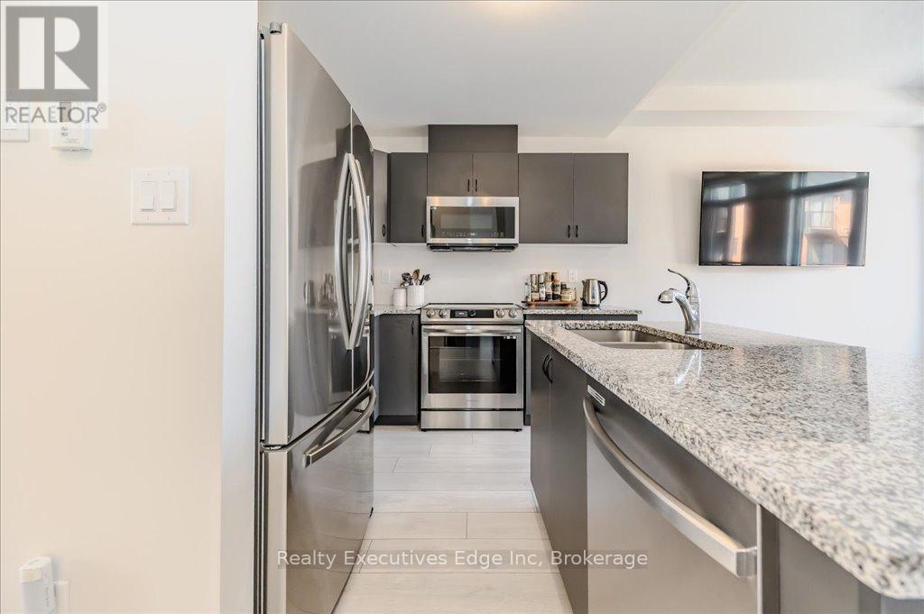 6 - 2 Willow Street, Brant, Ontario  N3L 0K7 - Photo 12 - X12019650