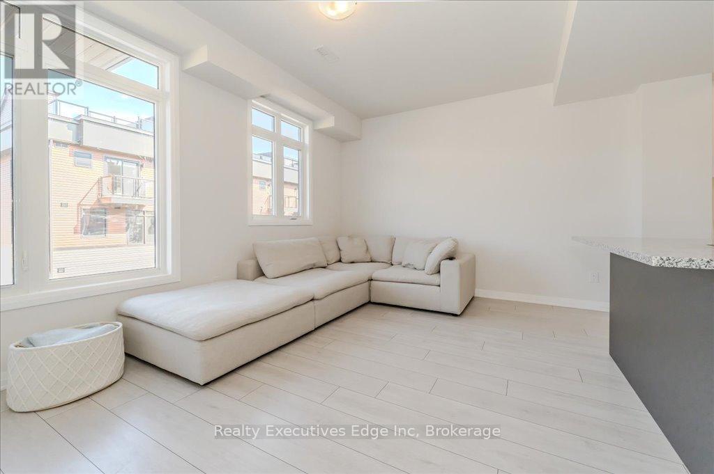 6 - 2 Willow Street, Brant, Ontario  N3L 0K7 - Photo 15 - X12019650